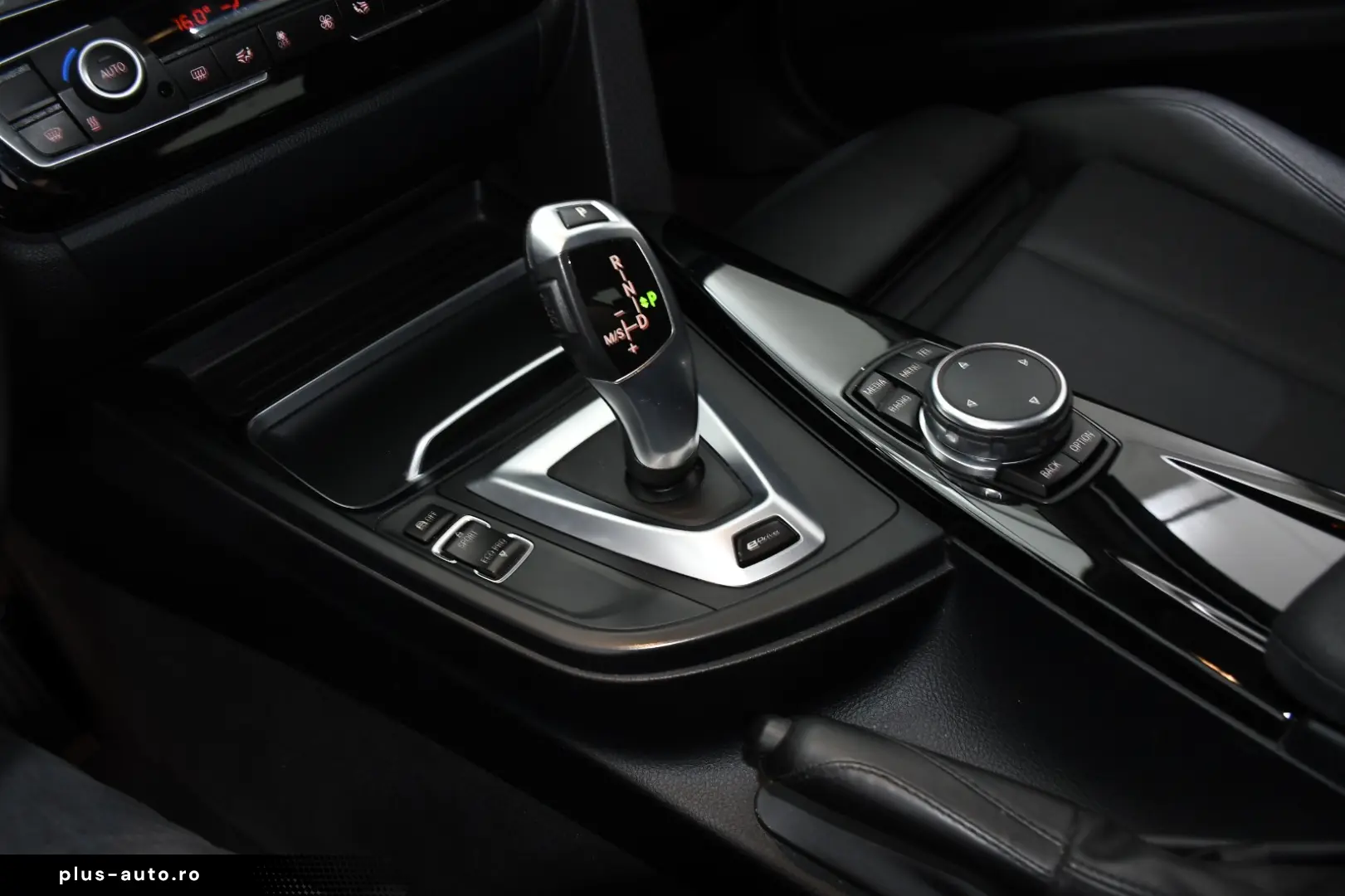 BMW Seria 3 330e iPerformance Sport Line