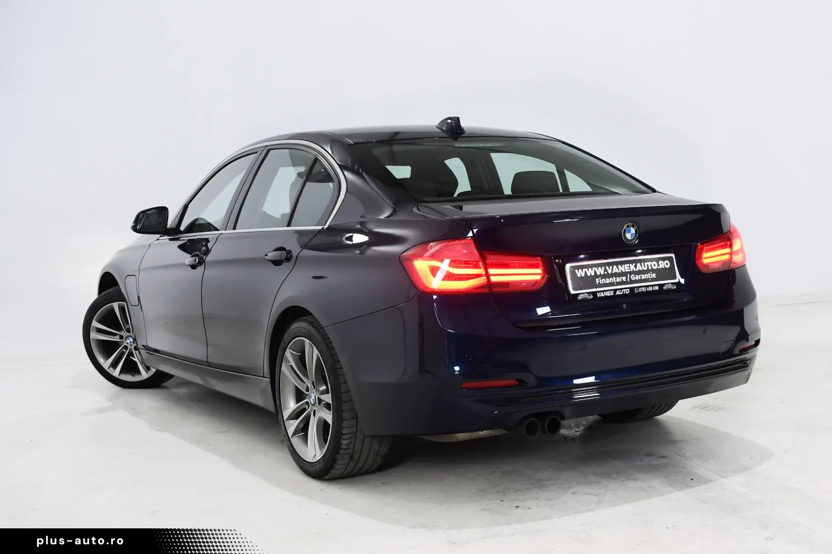 BMW Seria 3 330e iPerformance Sport Line