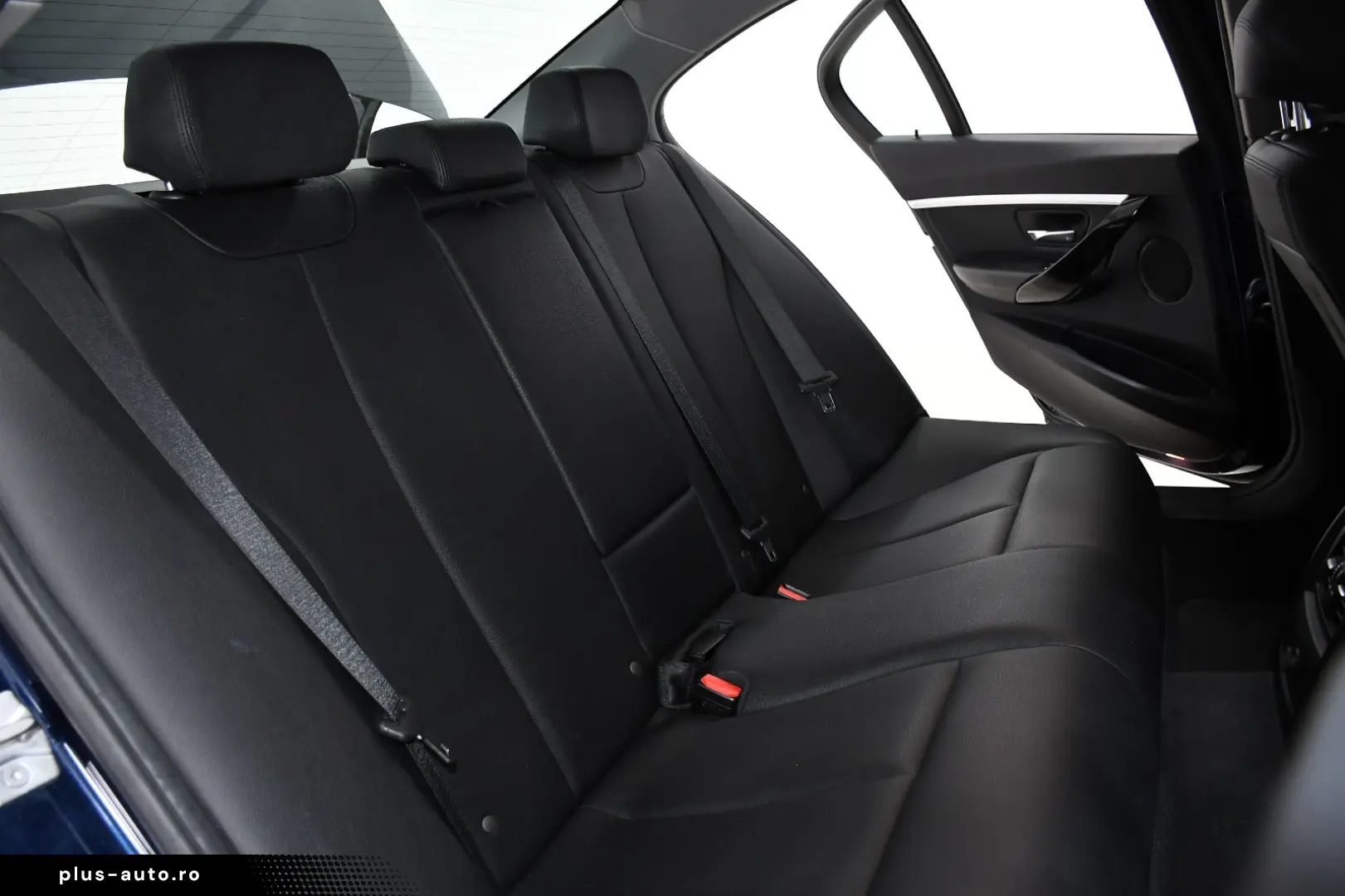 BMW Seria 3 330e iPerformance Sport Line