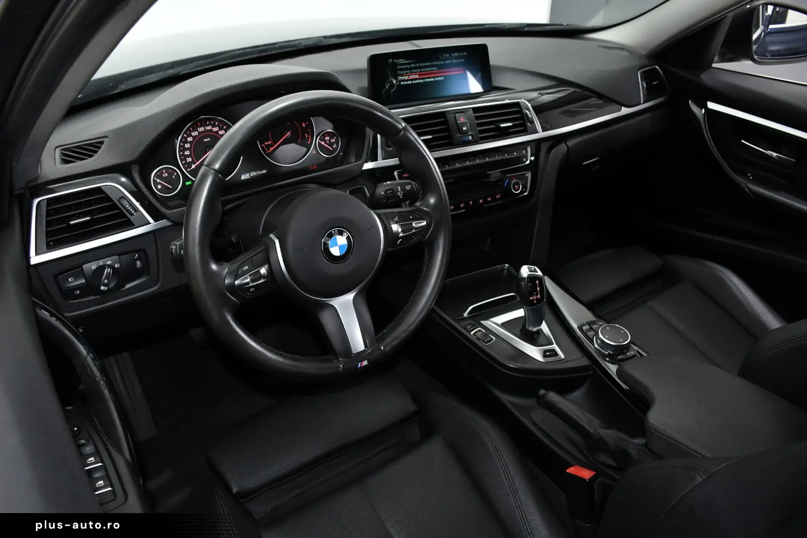 BMW Seria 3 330e iPerformance Sport Line