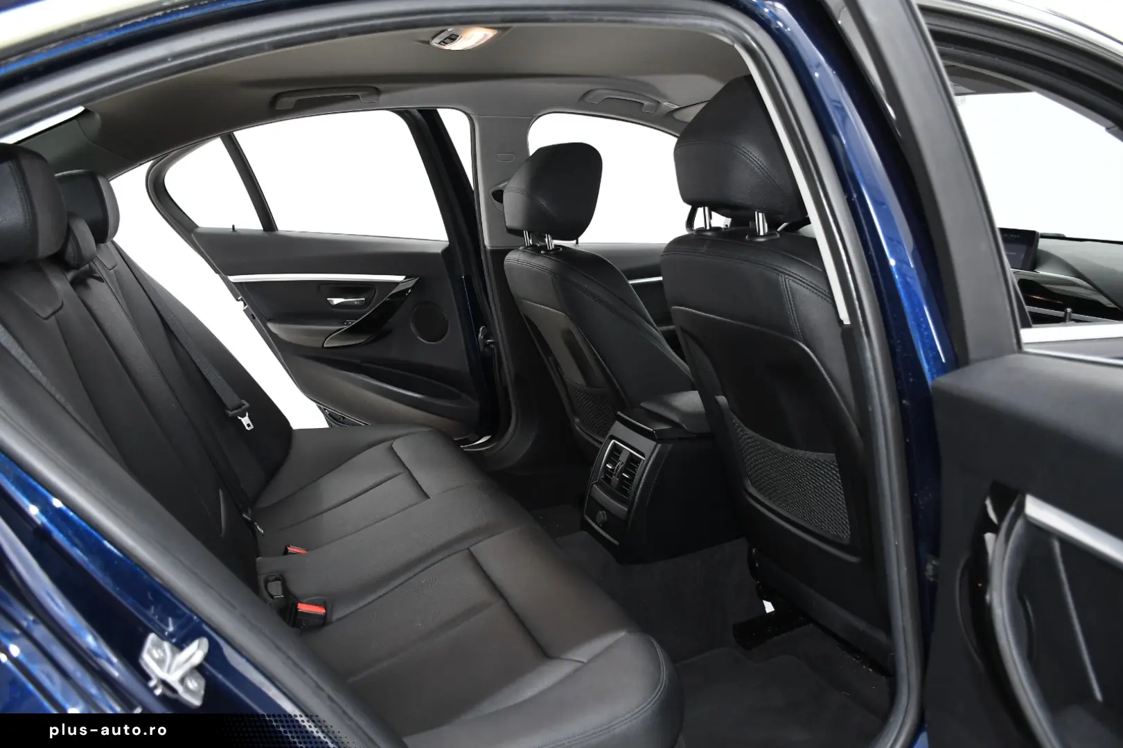 BMW Seria 3 330e iPerformance Sport Line