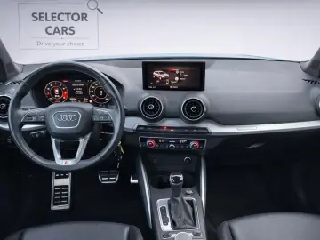 AUDI SQ2 2.0 TFSI quattro S-Tronic ACC SHZ NAVI BLIS