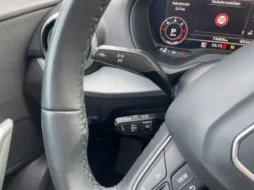 AUDI Q2 35 TDI quattro