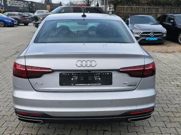 AUDI A4 Lim. 40TDI Quattro Virtual LED Kamera Carplay