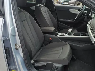 AUDI A4 Lim. 40TDI Quattro Virtual LED Kamera Carplay
