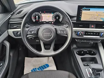 AUDI A4 Lim. 40TDI Quattro Virtual LED Kamera Carplay