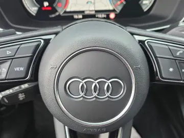 AUDI A4 Lim. 40TDI Quattro Virtual LED Kamera Carplay