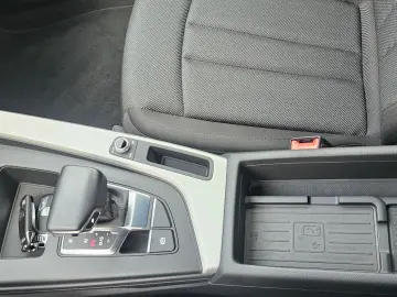 AUDI A4 Lim. 40TDI Quattro Virtual LED Kamera Carplay
