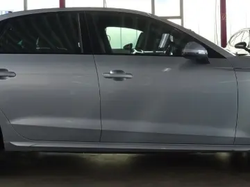 AUDI A4 40 2.0 TDI QUATTRO