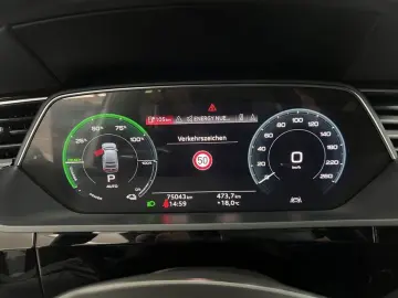 AUDI e-tron Sportback 50 quattro