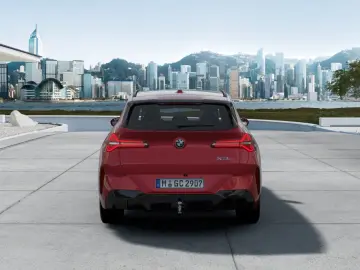 BMW X3 20i xDrive M Sport AHK Pano HUD PA  DA Navi