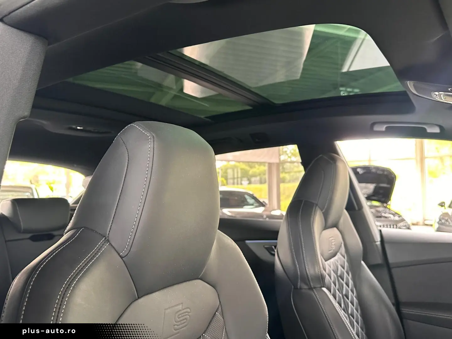 AUDI Q8 60 TFSI e quattro S LINE  HUD PANO AHK 360