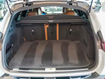 MERCEDES-BENZ E 450 d T 4M All-Terrain alpingrau Superscreen