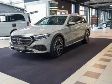 MERCEDES-BENZ E 450 d T 4M All-Terrain alpingrau Superscreen