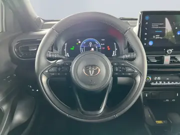 Toyota Yaris Cross 1 5 Teamplayer