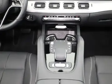 MERCEDES-BENZ GLE 580 4M AMG Line PremPlus Massage SoftClo