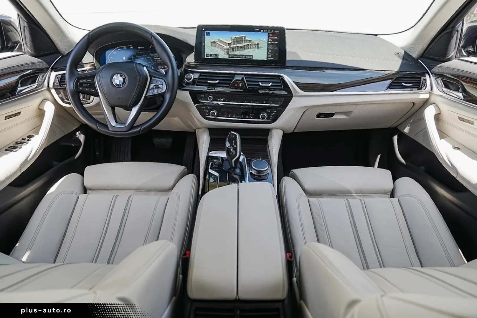 BMW Seria 5 530e xDrive Aut. Luxury Line