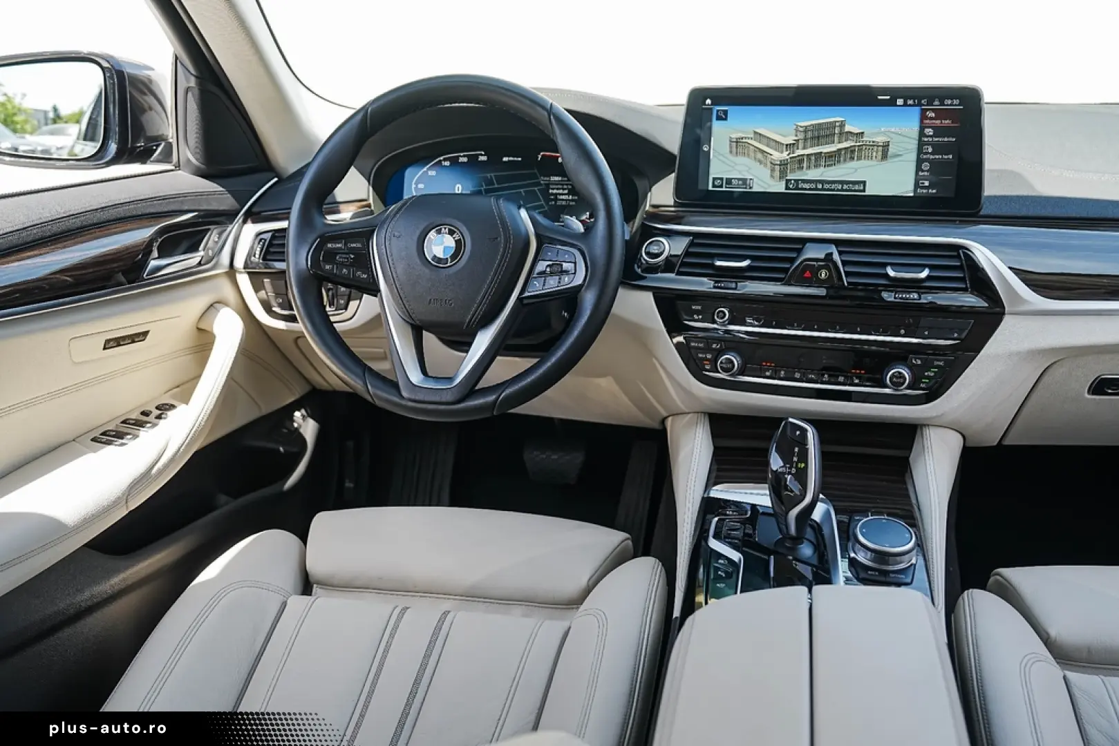 BMW Seria 5 530e xDrive Aut. Luxury Line