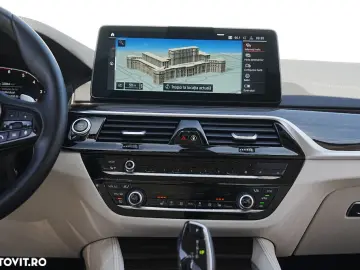 BMW Seria 5 530e xDrive Aut. Luxury Line