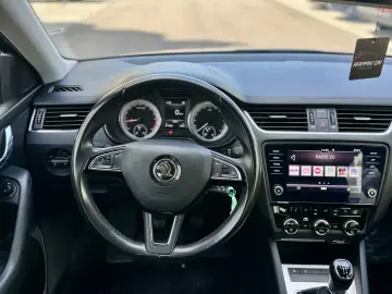 Skoda Octavia 2020 Istoric Front assist Dubluclimatronic