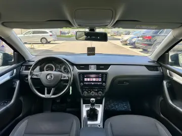 Skoda Octavia 2020 Istoric Front assist Dubluclimatronic