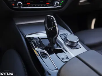 BMW Seria 5 530e xDrive AT PHEV