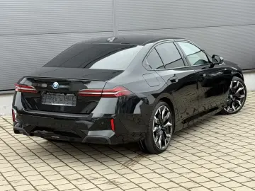 BMW 550e Lim. xDrive M Sport Pro Pano
