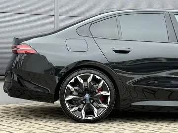BMW 550e Lim. xDrive M Sport Pro Pano