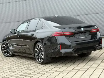BMW 550e Lim. xDrive M Sport Pro Pano
