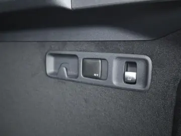 MERCEDES-BENZ AMG GT 63 S 4M   Massage HUD STH SpurW…