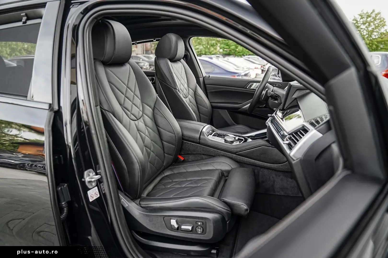 BMW X6 xDrive40i AT MHEV