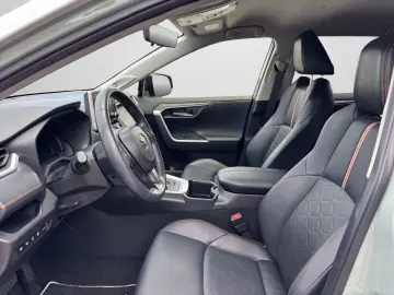 TOYOTA RAV 4 2.5 VVT-i Hybrid Adventure 4x4
