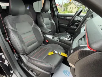 Renault Arkana E-TECH RS Line