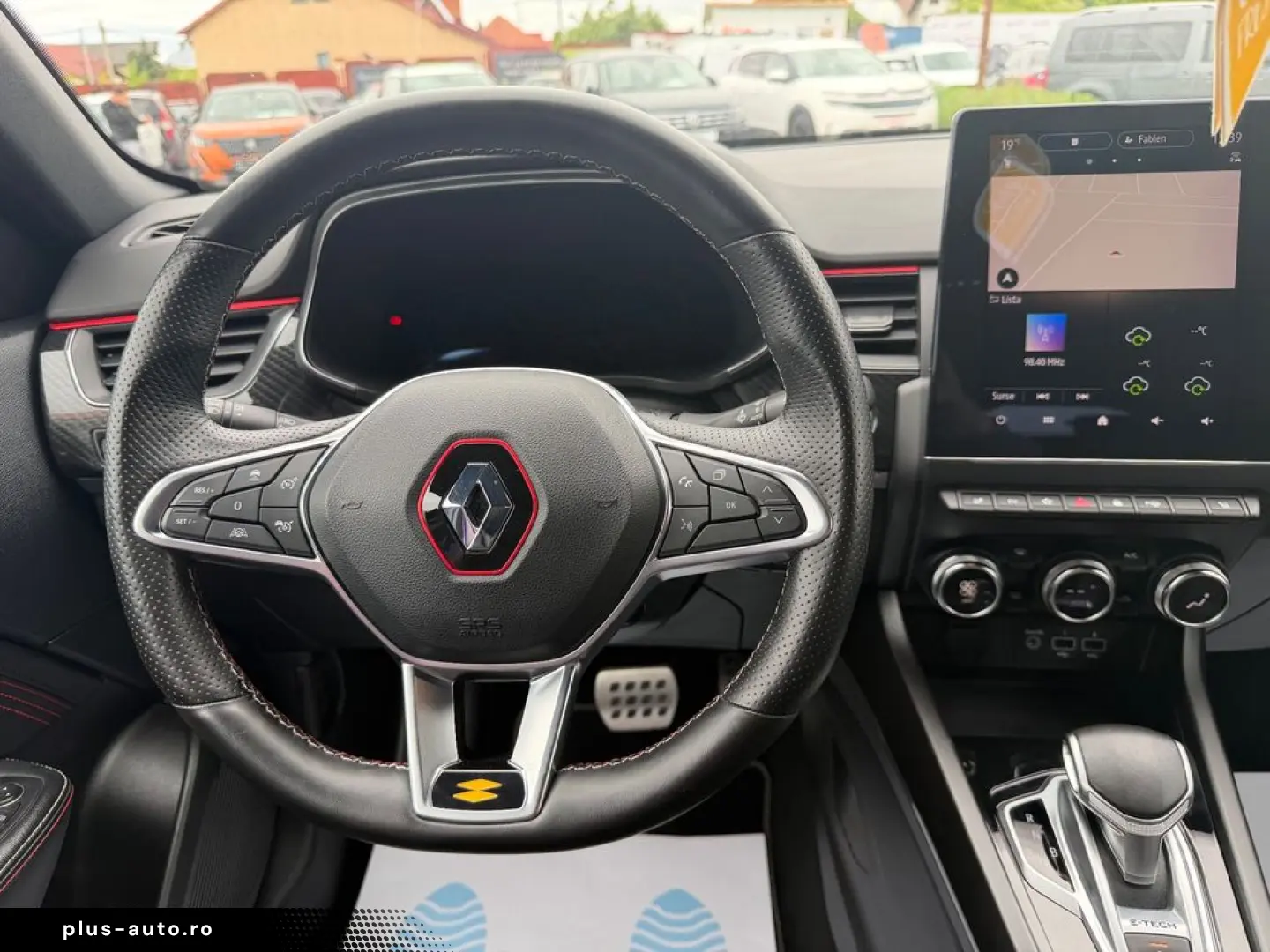 Renault Arkana E-TECH RS Line