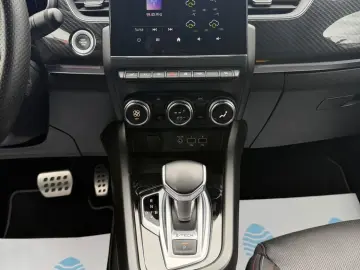 Renault Arkana E-TECH RS Line