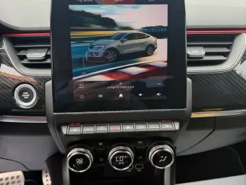 Renault Arkana E-TECH RS Line