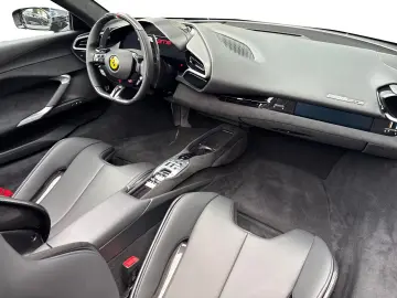 Ferrari 296 GTS