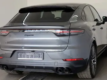 PORSCHE Cayenne Coupe E-Hybrid Sport-Chrono Sitzlüft AHK