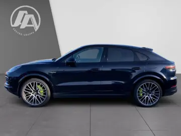 PORSCHE Cayenne Coupe E-Hybrid Pano ACC AHK Sitzkli BOSE