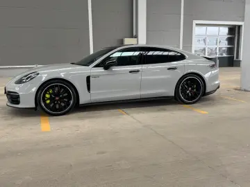 PORSCHE Panamera 4S E-Hybrid FACELIFT.PANO.SERVICE NEU!