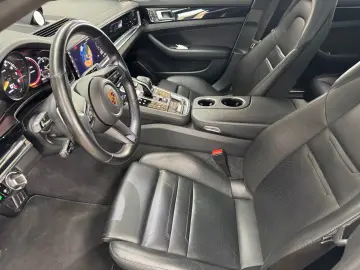 PORSCHE Panamera 4S E-Hybrid FACELIFT.PANO.SERVICE NEU!