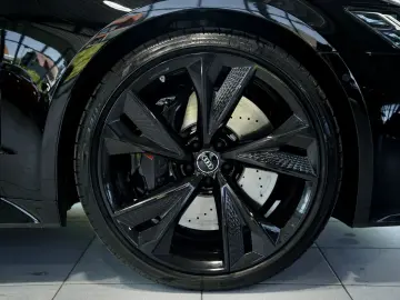 AUDI RS7 q.  2.HD  22  B&O MwSt. H-UP Laser S-AGA