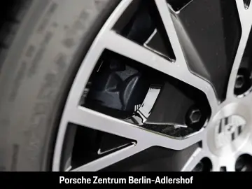 PORSCHE Taycan 4 Cross Turismo HA-Lenkung Surround-View