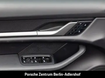 PORSCHE Taycan 4 Cross Turismo HA-Lenkung Surround-View