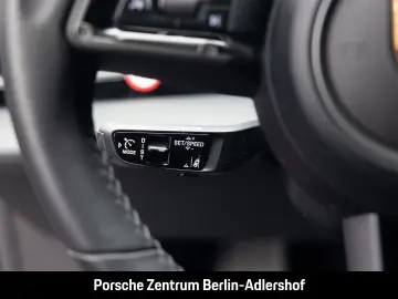 PORSCHE Taycan 4 Cross Turismo HA-Lenkung Surround-View