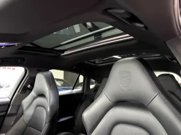 PORSCHE PANAMERA 4S E-HYBRID SPORT-DESIGN PANO BOSE 21