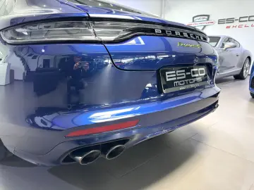 PORSCHE PANAMERA 4S E-HYBRID SPORT-DESIGN PANO BOSE 21