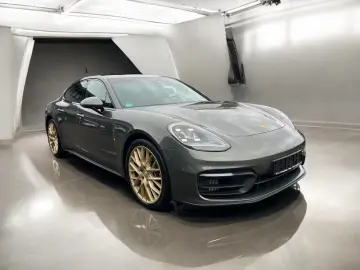 Porsche Panamera 4 Platinum Edition PANO LUFT STH LED
