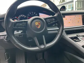 Porsche Panamera 4 Platinum Edition PANO LUFT STH LED