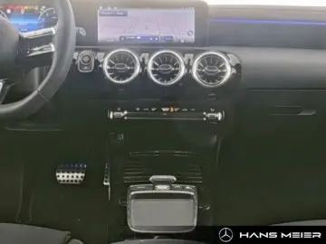 MERCEDES-BENZ CLA 250 4M AMG Night MBUX Ambiente LED Kamera